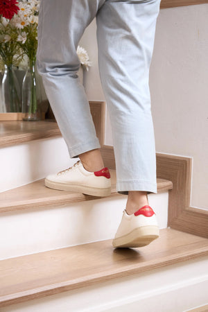 Vegan Kew - White Cactus - Rojo Red Tab Cocorose London