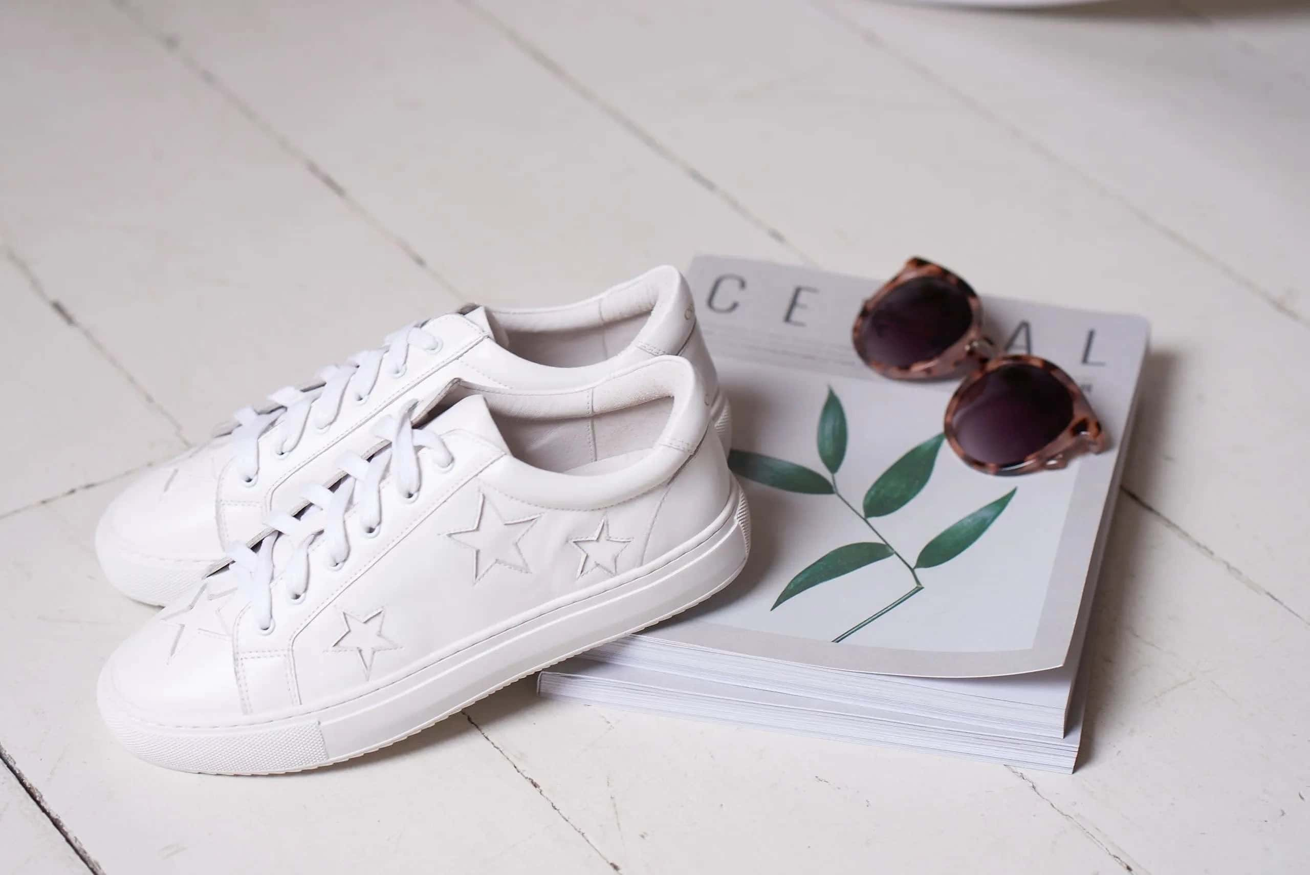 Hoxton - White with White Stars Leather Trainers Cocorose London